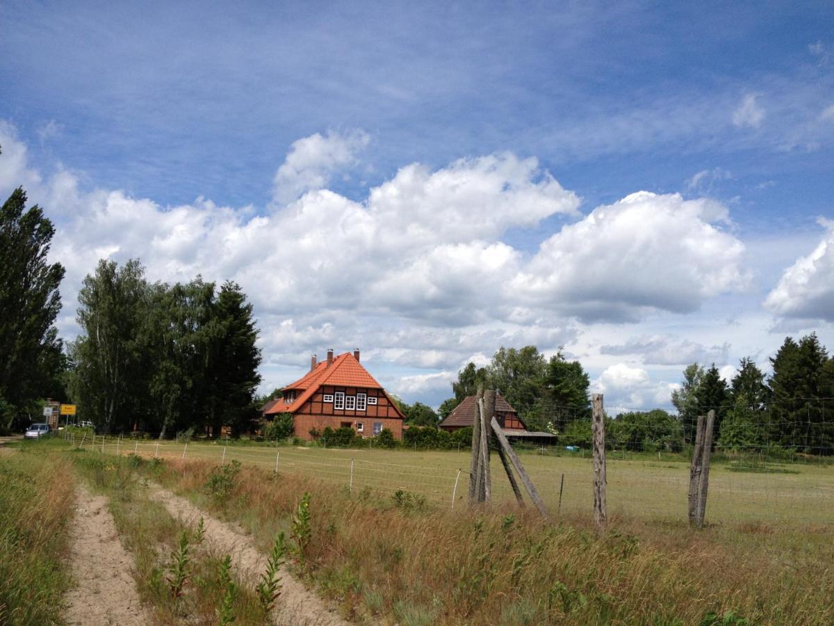 Ferienwohnung 1 Im Landhaus Am Wildpark Boek المظهر الخارجي الصورة